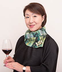 田辺由美校長